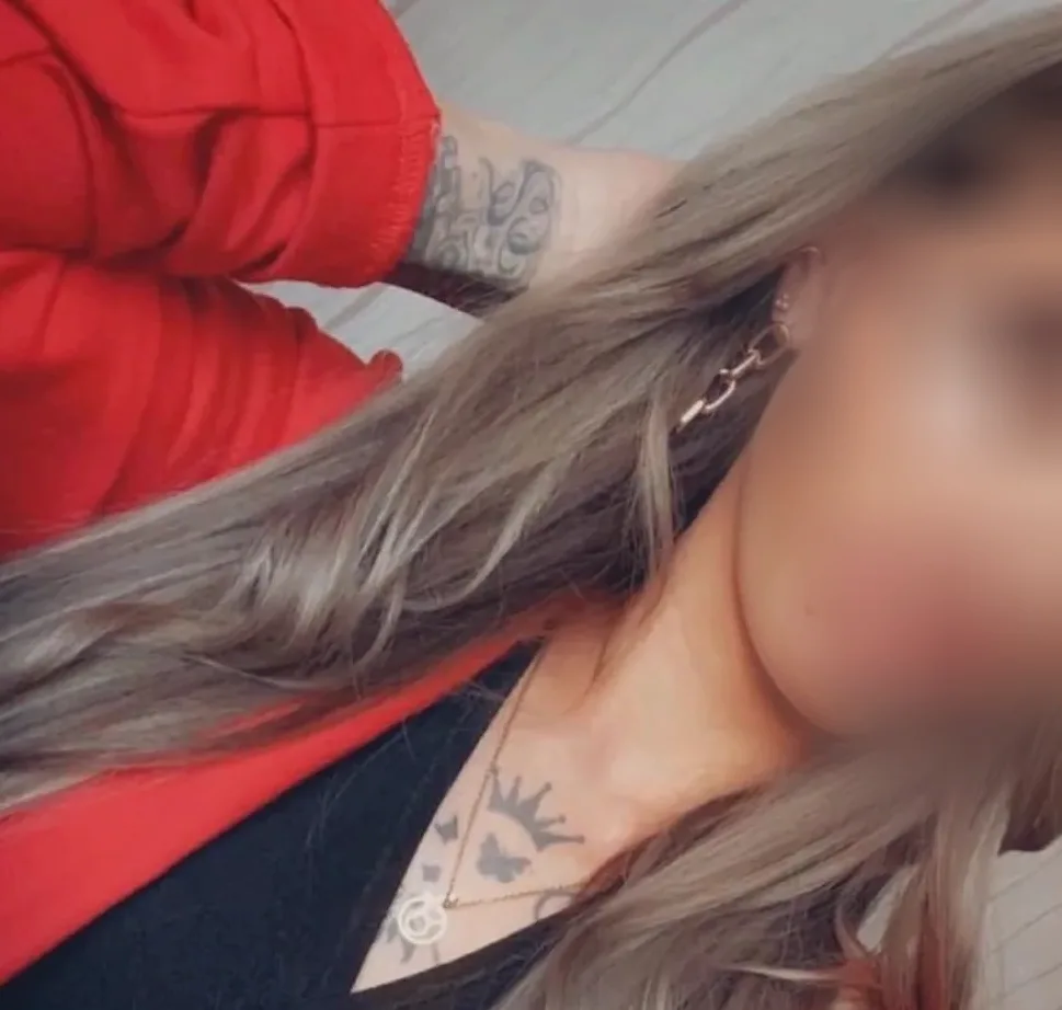 Amina, 32 años